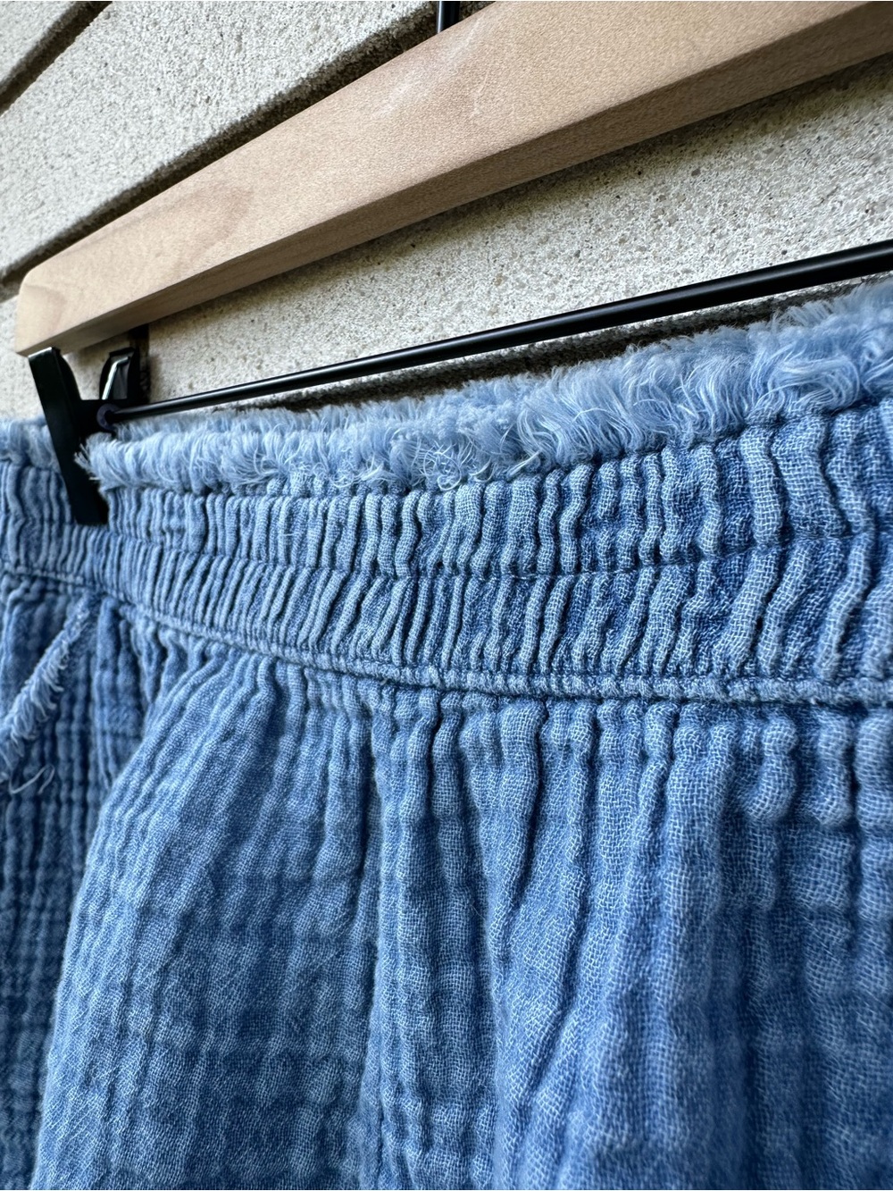 Aerie Gauzy High Waisted Blue Cotton Raw Edge Lounge Shorts M Pockets Beach - Picture 8 of 13